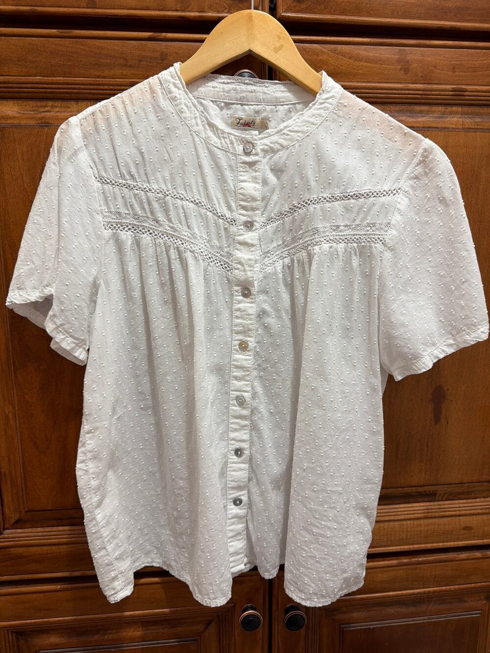 Faherty Rhoda White Button Up Light Weight Top 100% Organic Cotton, L